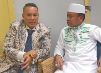Curhat ke Ustadz Das'ad Latif, Hotman Paris: Tak Ada Orang Islam Tolong Saya Saat Bermasalah