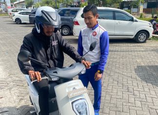Astra Motor Sulsel Edukasi Safety Riding Sekaligus Test Ride Honda EM1 e: Bagi Pegawai FIF Maros