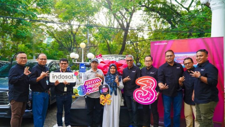 Tri Apresiasi Retailer Outlet Atas Kontribusi Tinggi Terhadap Penjualan Hingga ke Pelosok Desa berita terkini