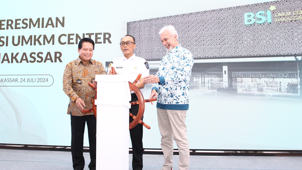 UMKM Center Makassar BSI Hadir di Makassar, Pj Gubernur Zudan Arif Menaruh Harapan Besar