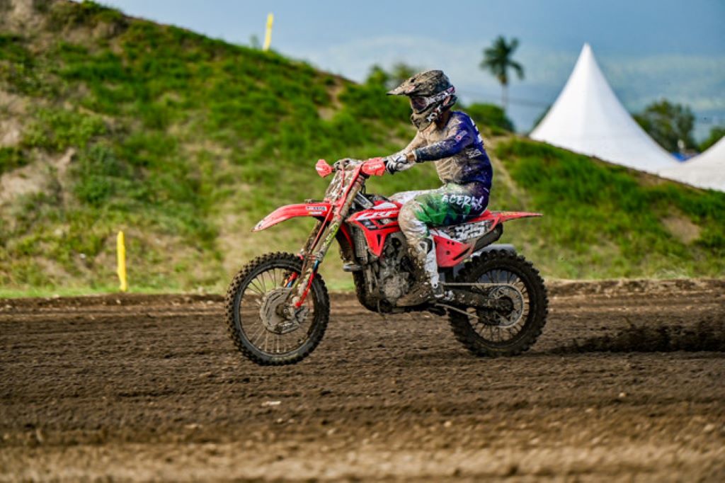 Crosser Binaan Astra Honda Delvintor Alfarizi Berhasil Raih Poin Perdana di MXGP