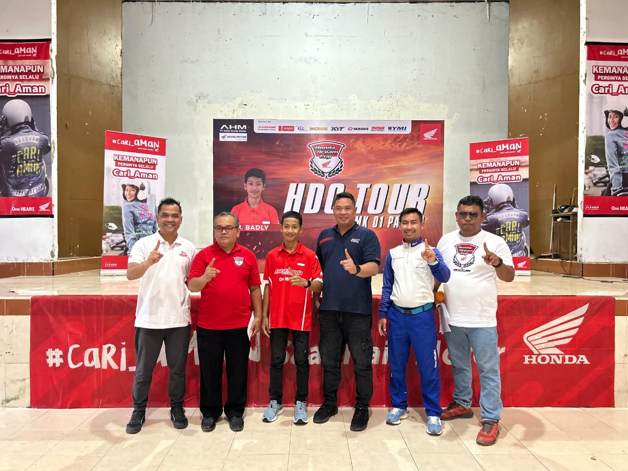 HDC 2024 Datangkan Pebalap AHRT Berbagi Pengalaman Balap dengan Pelajar SMKN 1 Palopo