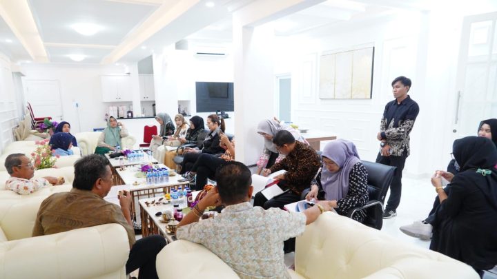 Komisi A DPRD Sulsel Kunjungan Kerja ke Badan Penghubung Daerah DPRD Sulsel