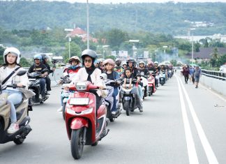 Komunitas Bikers Honda di Ambon Semarakkan The BeAT Experience 2024