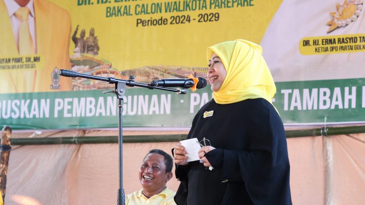 Menyapa Warga di Batang Rappe, Erat Minta Kaum Perempuan Bersatu di Pilwalkot Parepare 2024 Erat