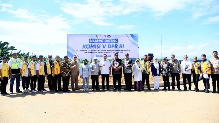 komisi v dpr ri