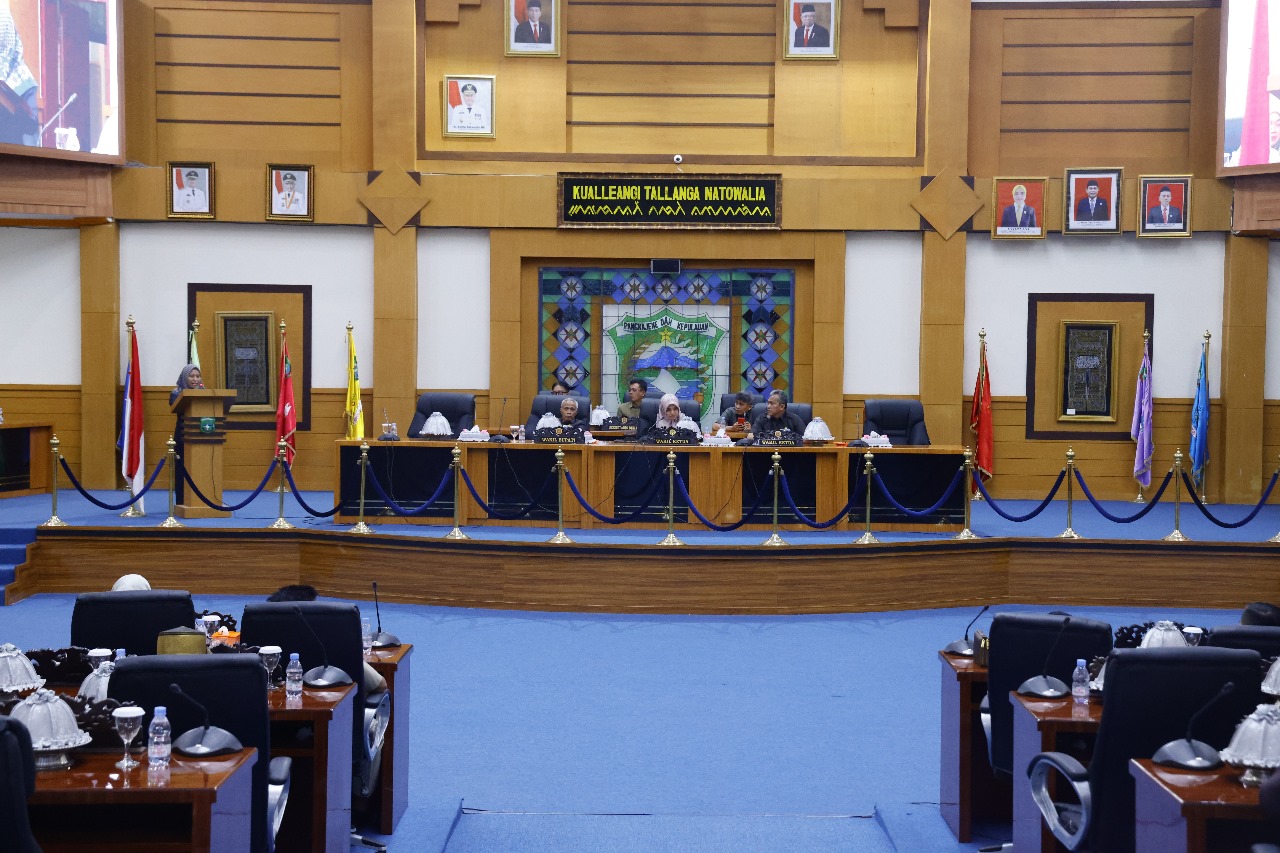 Gelar Rapat Paripurna, DPRD Pangkep Bahas Pendapat Akhir Fraksi Terkait Dua Ranperda