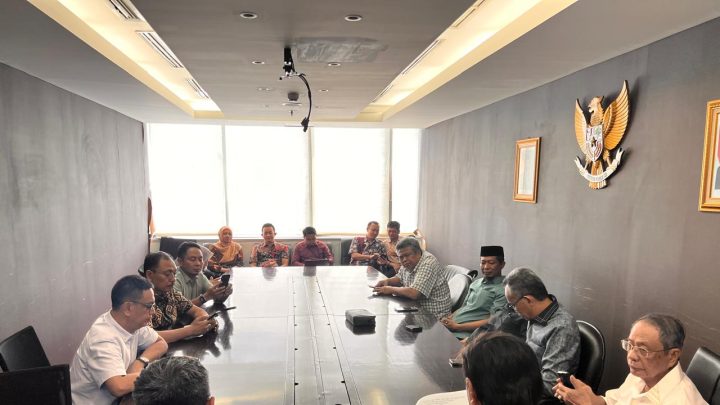 Sebelum Dibahas Gubernur bersama DPRD Sulsel, Bapemperda Konsultasikan 2 Ranperda DPRD Sulsel