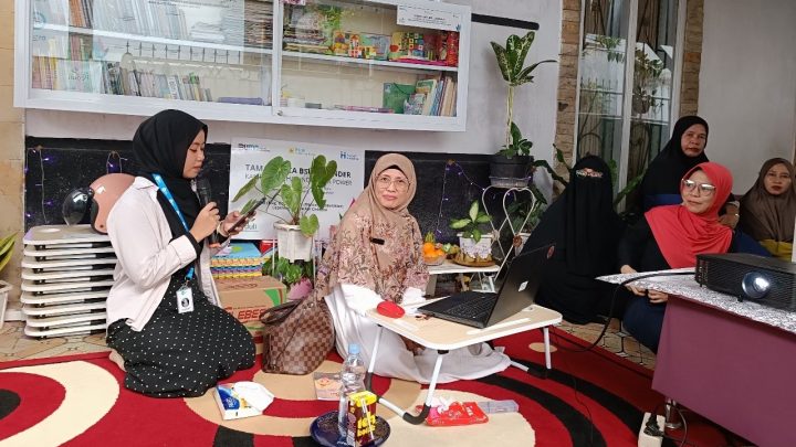 'Ibu Tenang, Anak Senang', Program Edukasi Parenting PLN IP UBP Tello Semarakkan Peringatan Hari Kemerdekaan RI pln ip ubp tello