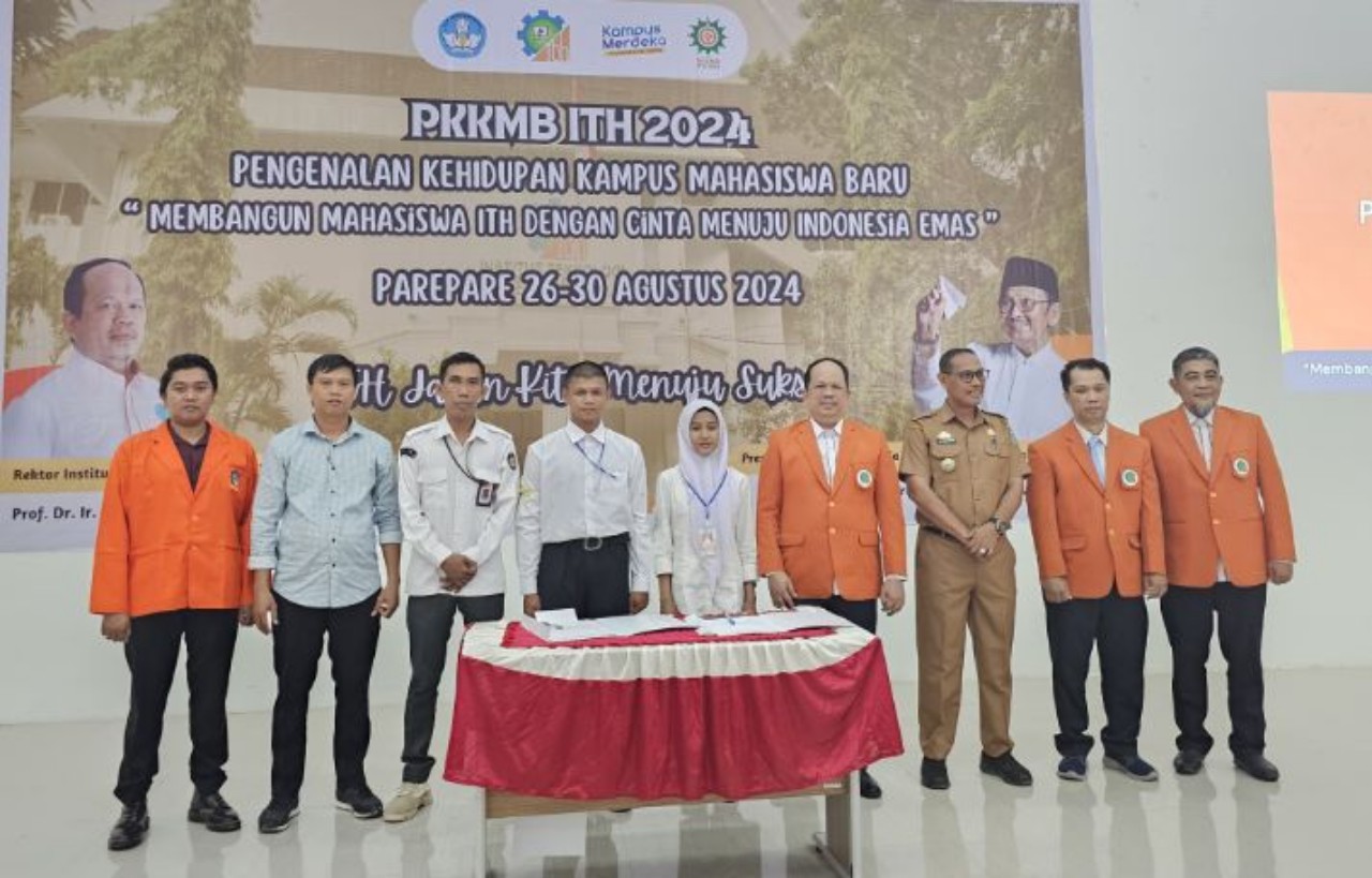 Lewat PKKMB, ITH Parepare Bangun Mahasiswa dengan Cinta Menuju Indonesia Emas