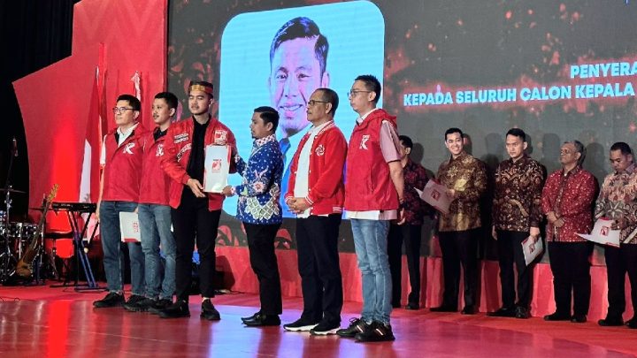 Kaesang Pangarep Serahkan Rekomendasi Dukungan PSI ke Bakal Calon Walikota Parepare bakal calon walikota parepare 2024