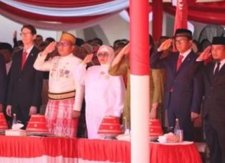 Tepis Kabar Hoaks, Tim Andi Sudirman Bagikan Foto Hormat Bendera Saat Upacara 17 Agustus
