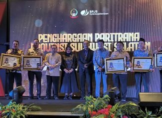 Peduli Perlindungan Jamsostek, BPJS Ketenagakerjaan Ganjar Sejumlah Pelaku Usaha dan Pemda di Sulsel Paritrana Award