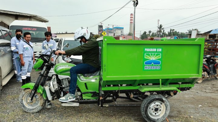Wujud Gerakan Huabao Peduli Lingkungan: Donasi Motor, Bak dan Kontainer Sampah hingga Tanam Mangrove mfc award 2024