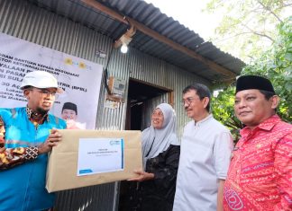 Ratusan Warga Prasejahtera di Makassar Dapat Sambungan Listrik PLN Gratis