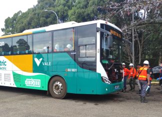 Mobil Bus Listrik PT Vale Antar 45 Wartawan Keliling Site Sorowako