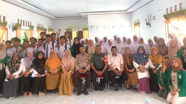 Mahasiswa KKN UINAM Gelar Sosialisasi Bimbingan Remaja Usia Sekolah di SMAN 19 Bulukumba kkn uinam