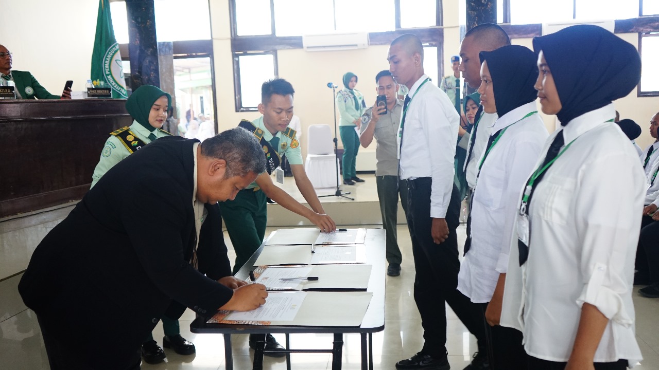 Siapkan Generasi Unggul, Polbangtan Kementan Kukuhkan Mahasiswa Baru