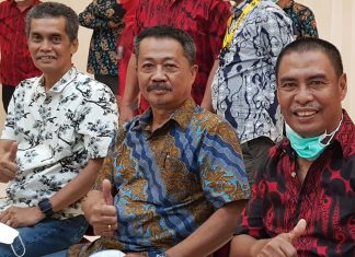 Tokoh Pendidikan di Gowa Menyatu untuk Kemenangan Husniah - Darmawangsyah