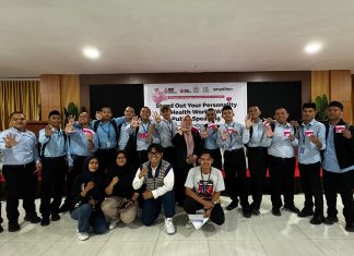 Rangkaian Peringatan Harpelnas: Smartfren Community Gelar Workshop Public Speaking untuk Maba FKIK Unismuh Makassar