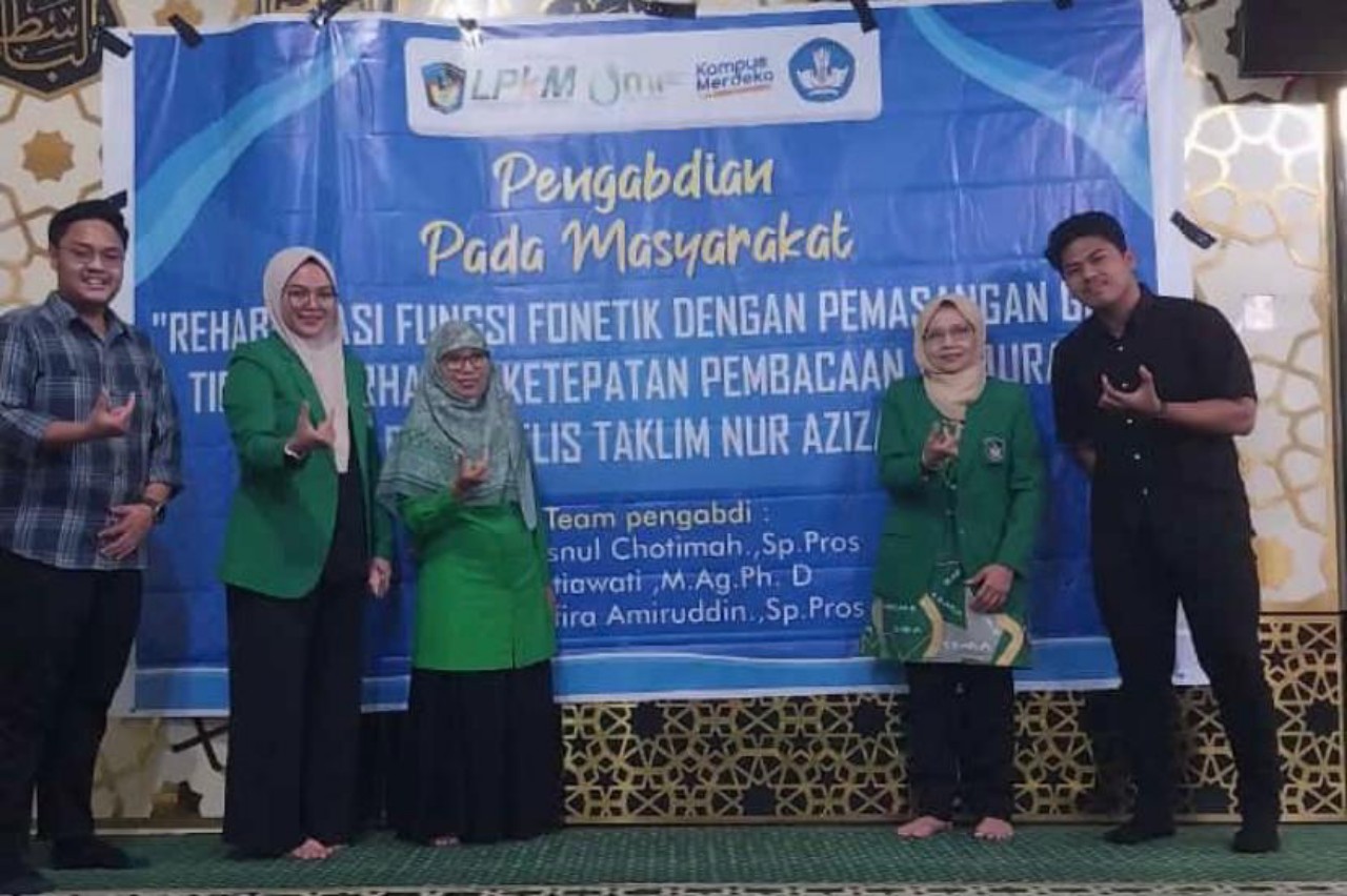 Dosen FKG Universitas Muslim Indonesia Melakukan PKM Terhadap Majelis Taklim di Borong Makassar