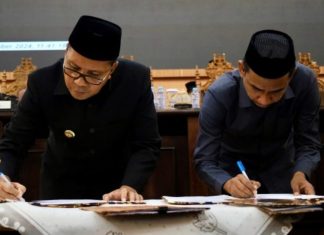 Sebelum Pelantikan Anggota Dewan Baru, DPRD Kota Makassar Sahkan Empat Ranperda