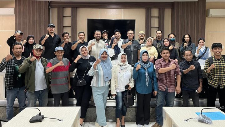 Ketua DPRD Makassar Supratman Terima Aspirasi dan Keluhan Penjabat RT/RW dprd makassar