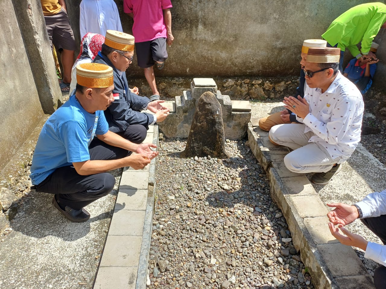 Peringati Haul ke-310 La Patau Matanna Tikka, PERWIRA LPMT Ziarah ke Makam La Pakokoe