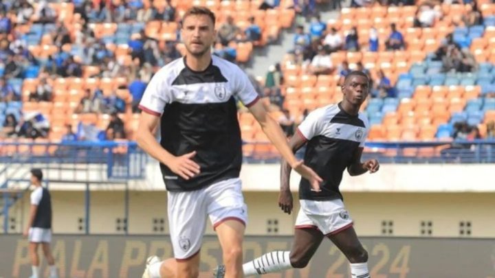 Arema FC vs PSM Makassar: Duel Sengit di Blitar Berakhir Tanpa Pemenang PSM Makassar