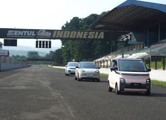 Mencoba Kenyamanan EV ABC Stories yang Bikin Wuling Memimpin Pasar Mobil Listrik