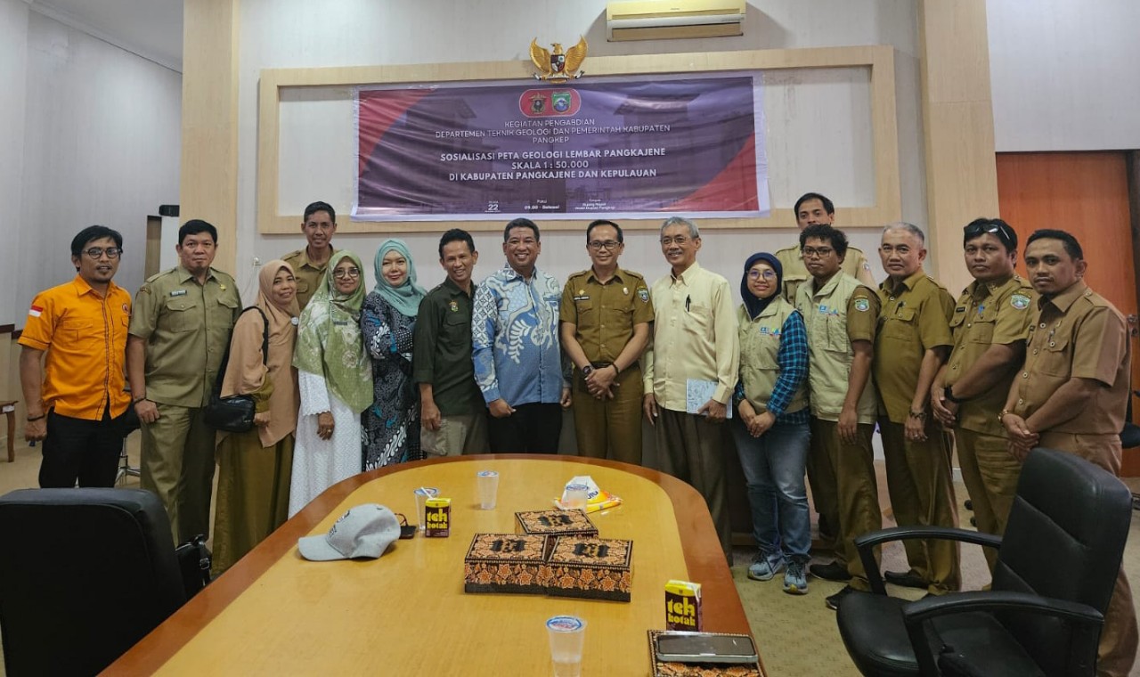 Departemen Teknik Geologi Unhas Lakukan Pengabdian Kepada Masyarakat di Kabupaten Pangkep