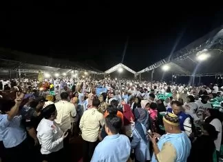 Malam malam, Ribuan Warga Samata-Romangpolong Deklarasikan Dukung Hati Damai