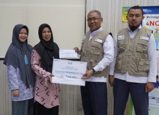 PLN Indonesia Power UBP Tello Salurkan Beasiswa Santri Berprestasi