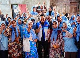 Blusukan di Kecamatan Somba Opu, Darmawangysah Kenang Perjalanan Politiknya di Masa Muda