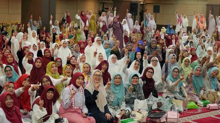 Ratusan Jemaah Majelis Taklim di Makassar Zikir untuk Kemenangan Munafri-Aliyah di Pilwalkot munafri-Aliyah