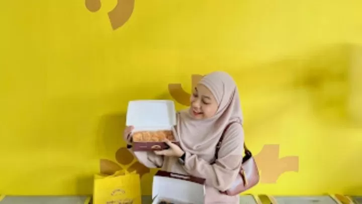 Akhir Tahun 2024, Browcyl Luncurkan Bolen Cheese & Bolen Choco browcyl makassar