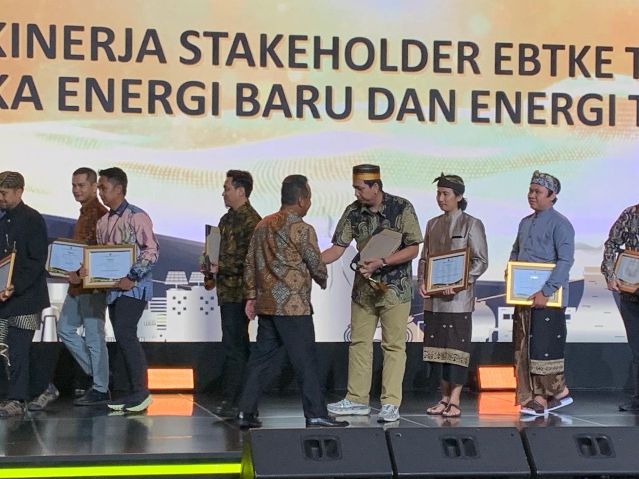Sukses Dukung Transformasi Energi, PLN IP UBP Tello Raih Penghargaan Kementerian ESDM pada Sektor EBT