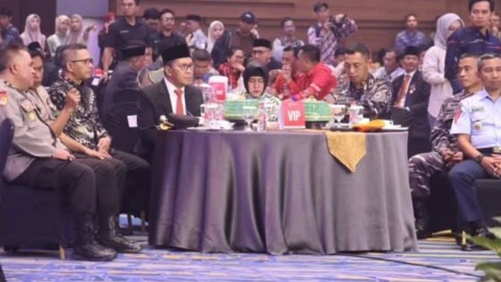 Pimpinan dan Anggota DPRD Makassar Apresiasi Refleksi Akhir Tahun 2024 Pemkot dprd makassar