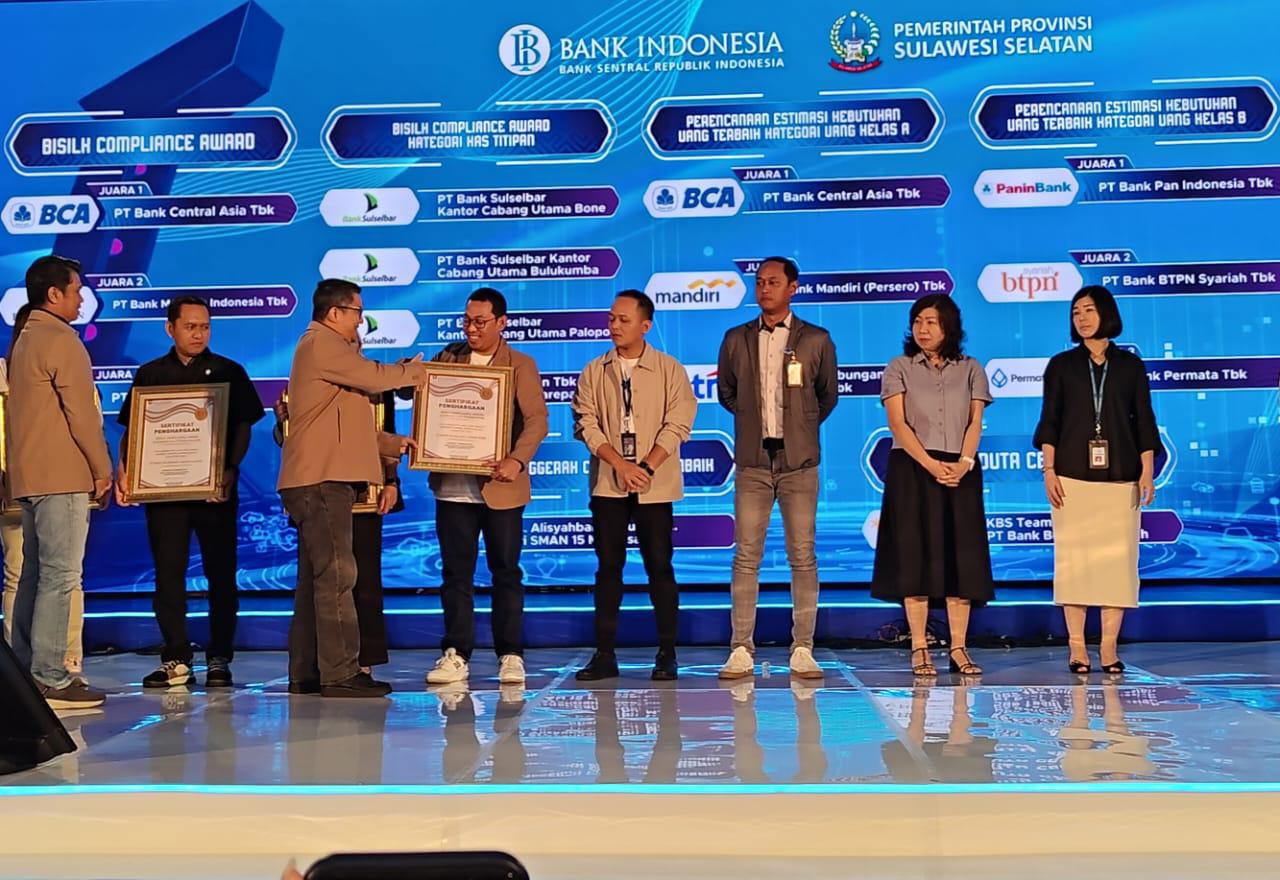 Bank Sulselbar Raih Sejumlah Penghargaan dari Bank Indonesia