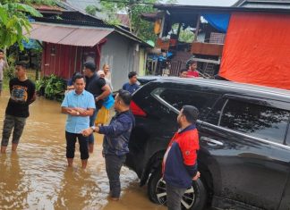 Hari Pertama Beraktivitas, Pj Bupati Reza Faisal Saleh Disambut Banjir di Jeneponto