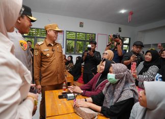 Pj Gubernur Sulsel Sosialisasikan Program Pemeriksaan Kesehatan Gratis Presiden Prabowo di Jeneponto