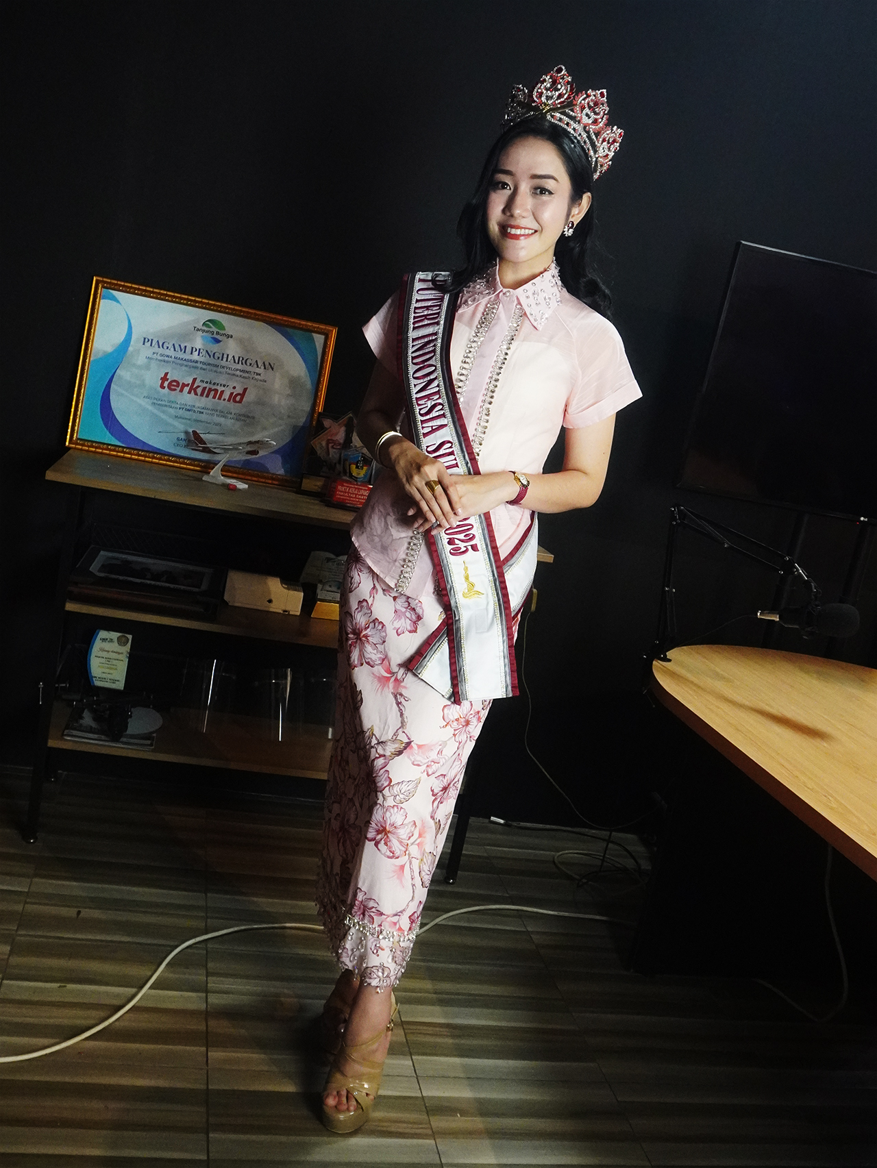 Andi Adriana Rumpang, Dokter Muda Jadi Puteri Indonesia Sulawesi Selatan 2025