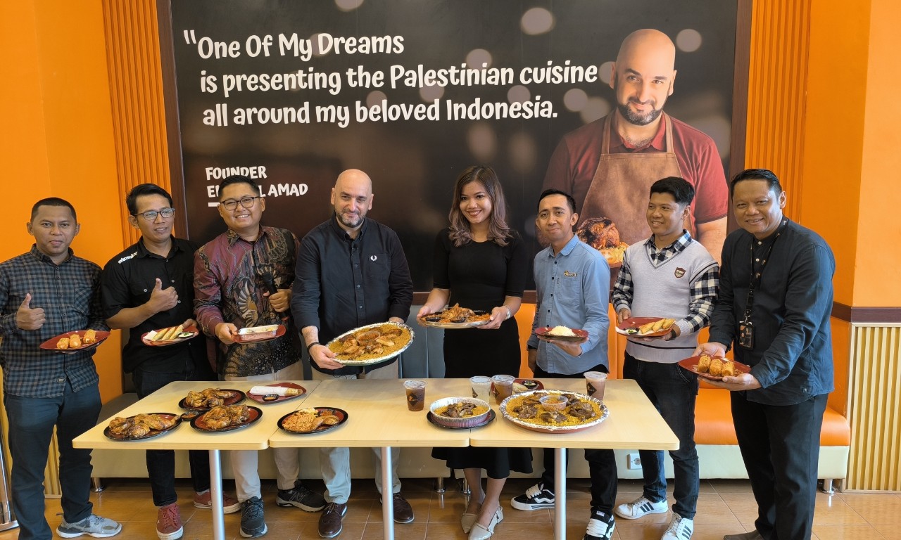 Emado’s Buka Dua Cabang Sekaligus di Makassar, Tawarkan Promo 3 Ekor Ayam Hanya Rp99K