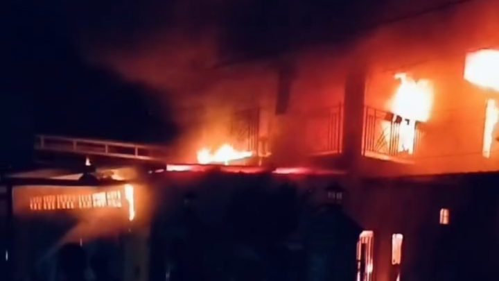 Si Jago Merah Kembali Mengamuk di Desa Barana, Rumah Warga Ludes Terbakar Si Jago Merah