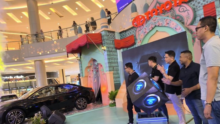 Resmi Mengaspal di Makassar, New Camry Hybrid Tampil Elegant dan Sporty new camry 2025