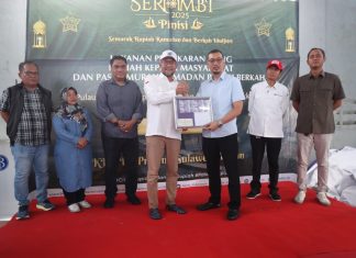 Kepala BI Sulsel Bersama Plh Sekda Makassar Buka Layanan Penukaran Uang dan Pasar Murah di Lae-lae