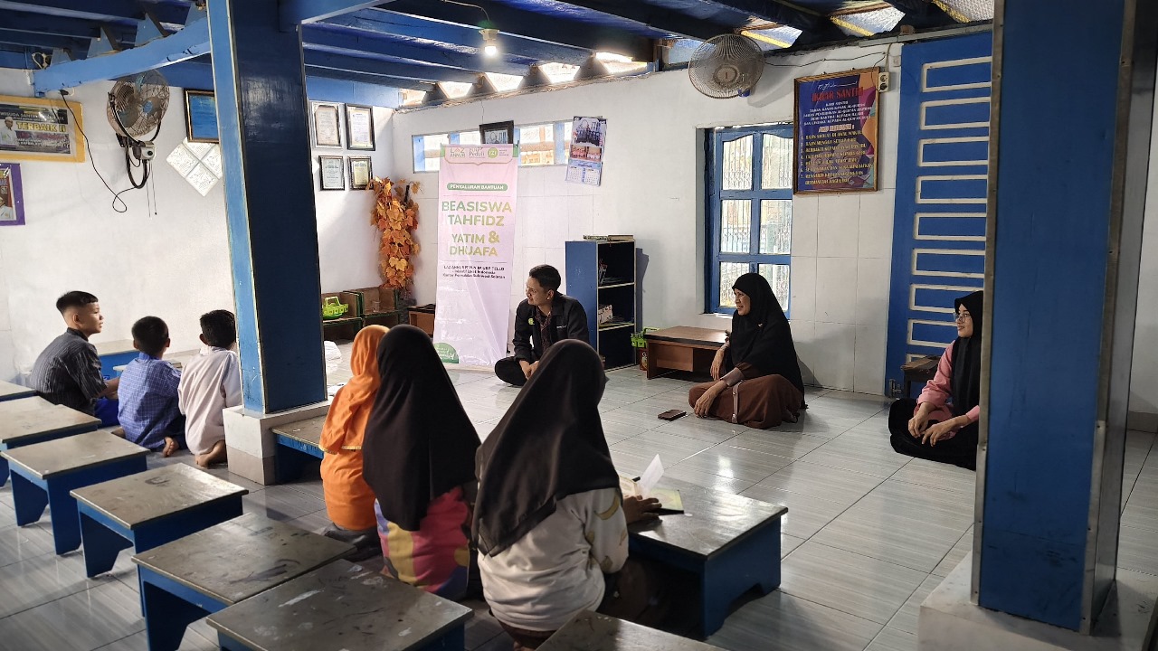 Berbagi Berkah Ramadhan, Laz Annur PLN IP UBP Tello dan IZI Sulsel Salurkan Beasiswa Tahfiz Yatim Duafa
