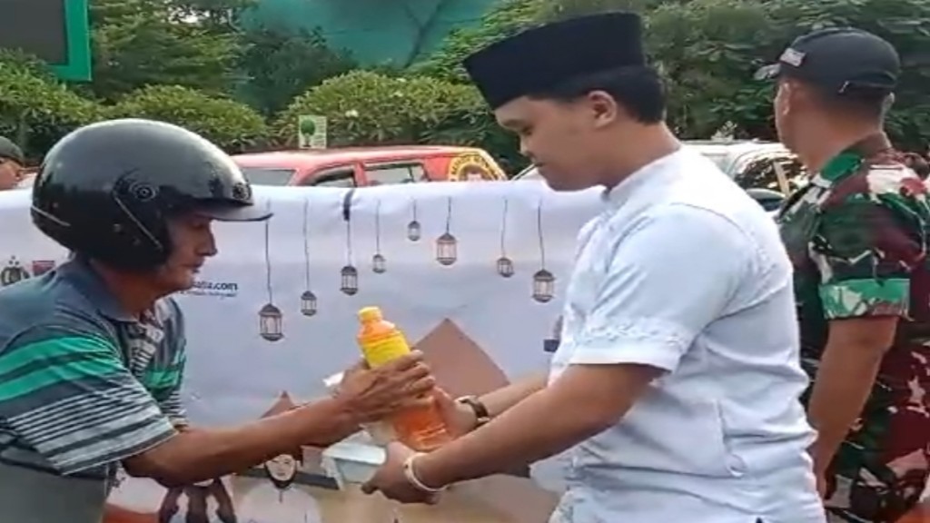BIN Bersama TNI, Polri, Kejari dan Pemkab Jeneponto Berbagi Kebahagiaan di Bulan Ramadhan