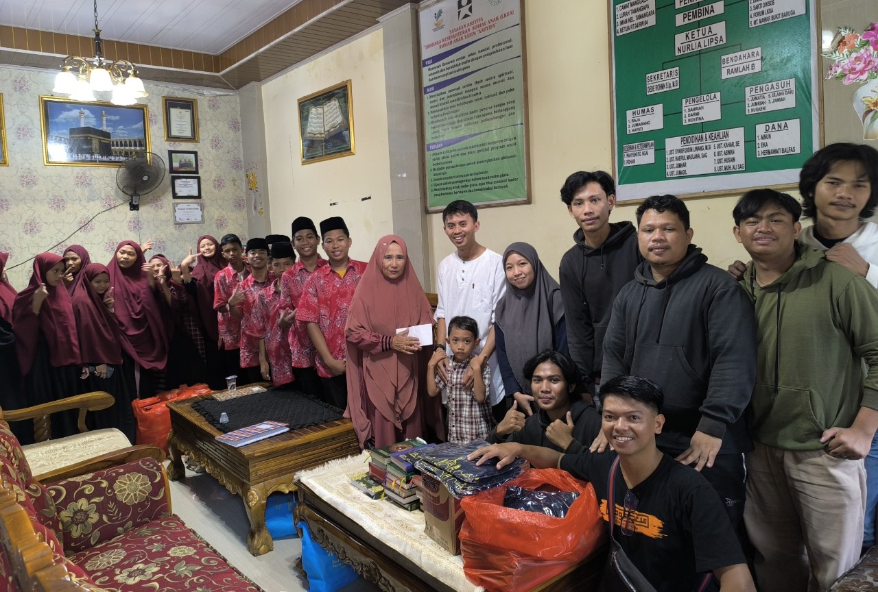 Simpati PALAPA SABLON Berbagi Kebahagiaan Bersama Anak Panti Asuhan