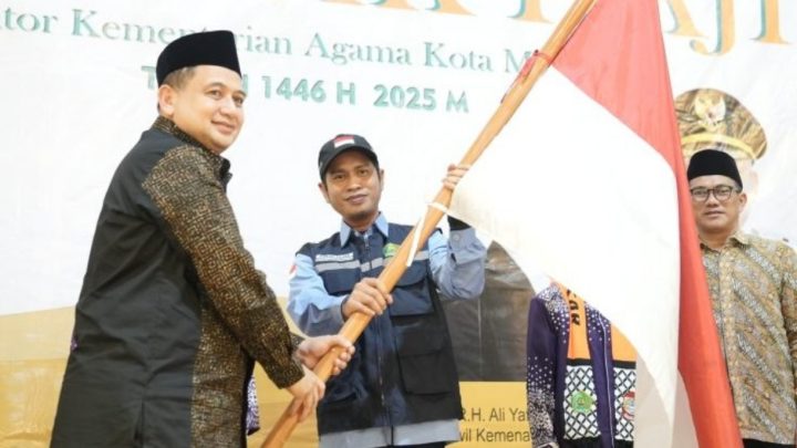 Lepas 1.165 JCH Asal Makassar, Appi Titip Doakan Kebaikan Kota Daeng jch makassar